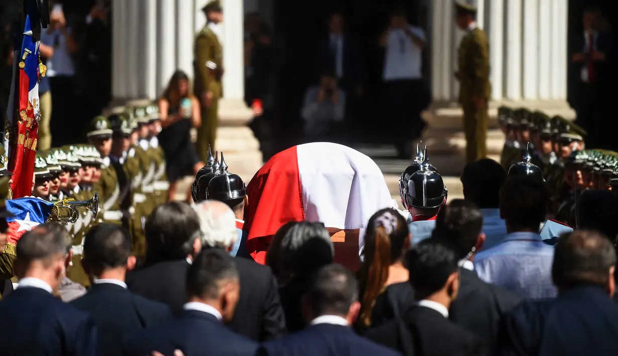 Presiden Chile Gabriel Boric mengumumkan tiga hari berkabung nasional. (Pablo Vera/AFP)