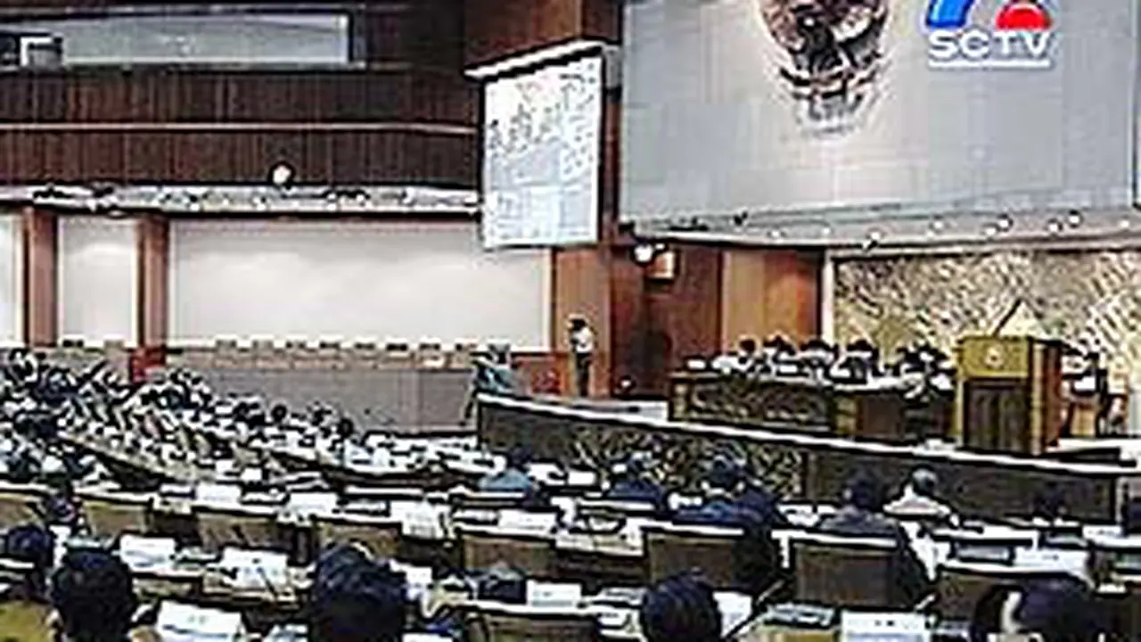 100105bDPR_rapat.jpg