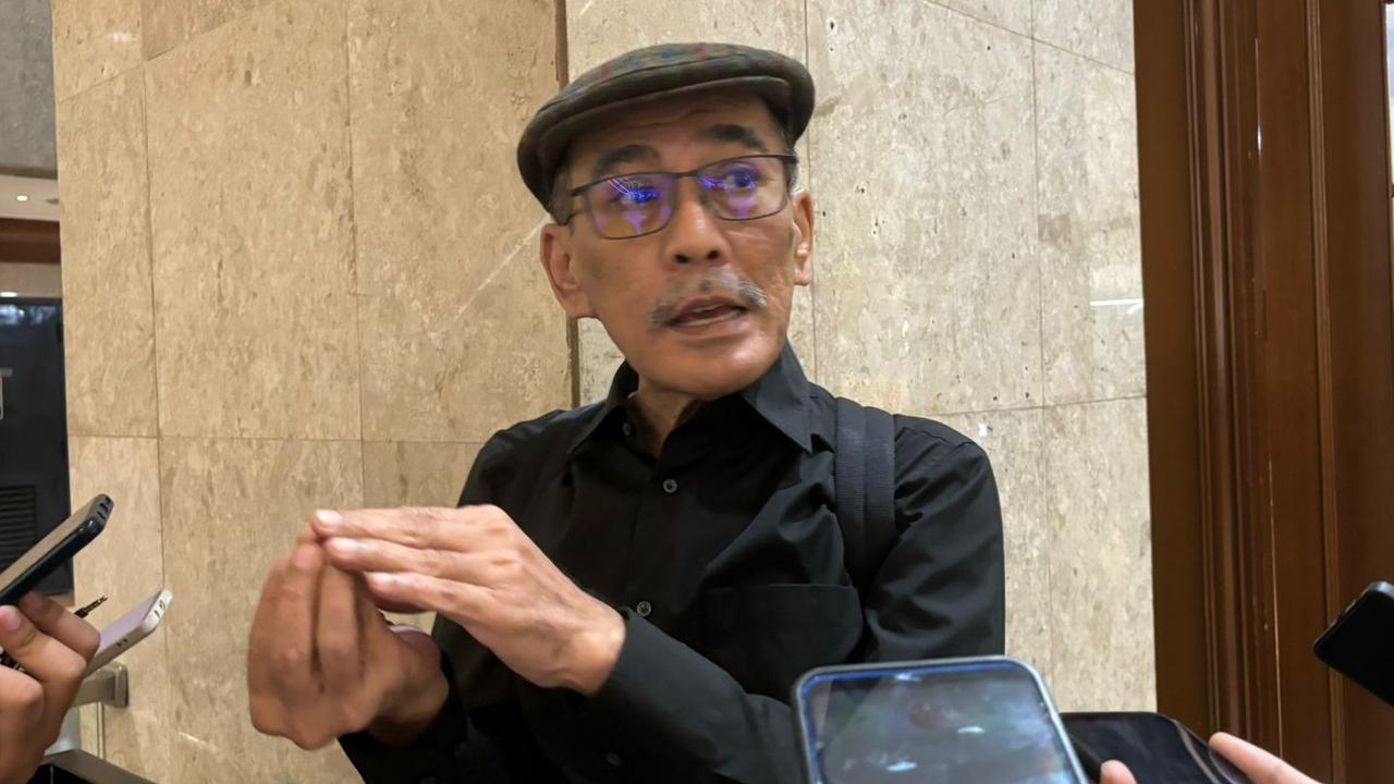 Profil Faisal Basri, Ekonom Senior Keponakan Wapres Adam Malik yang Dikenal Kritis