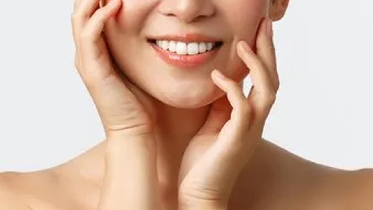 Baby oil terbukti menjadi produk yang memiliki kemampuan melembabkan kulit paling baik dibanding etanol, gliserin dan air.