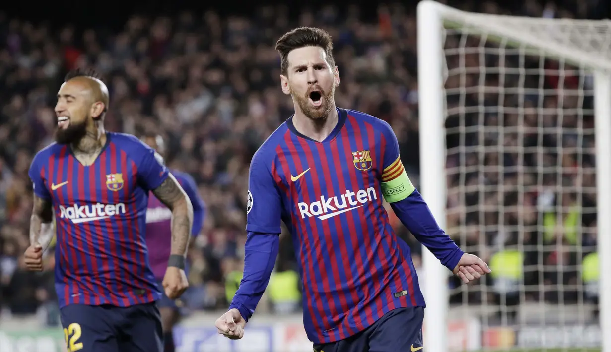 1. Lionel Messi (Barcelona) - La Pulga tampil perkasa saat menyingkirkan Manchester United 4-0 di perempatfinal Liga Champions 2019. Pria asal Argentina ini mencetak dua gol pada laga tersebut. (AP/Manu Fernandez)