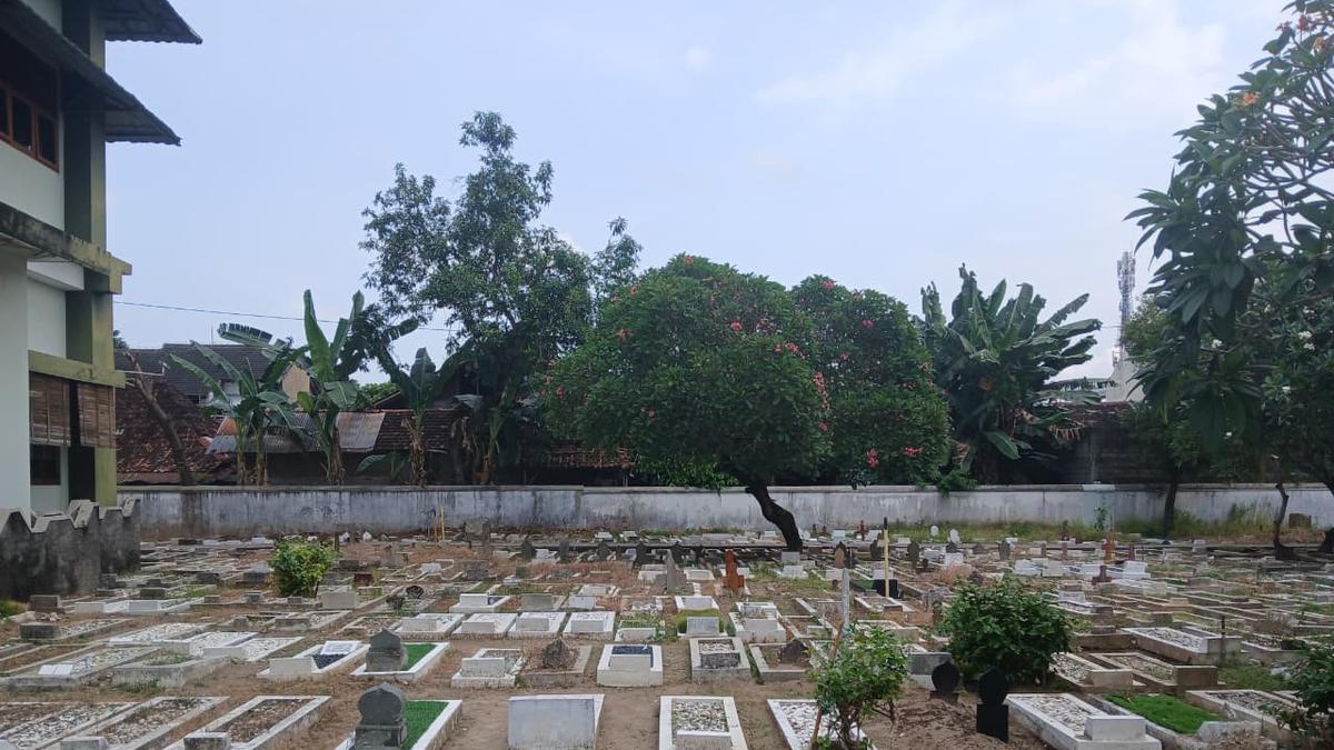 Cerita Makam Istimewa Para Wira dan Ulama di Tengah Kampung Jogja