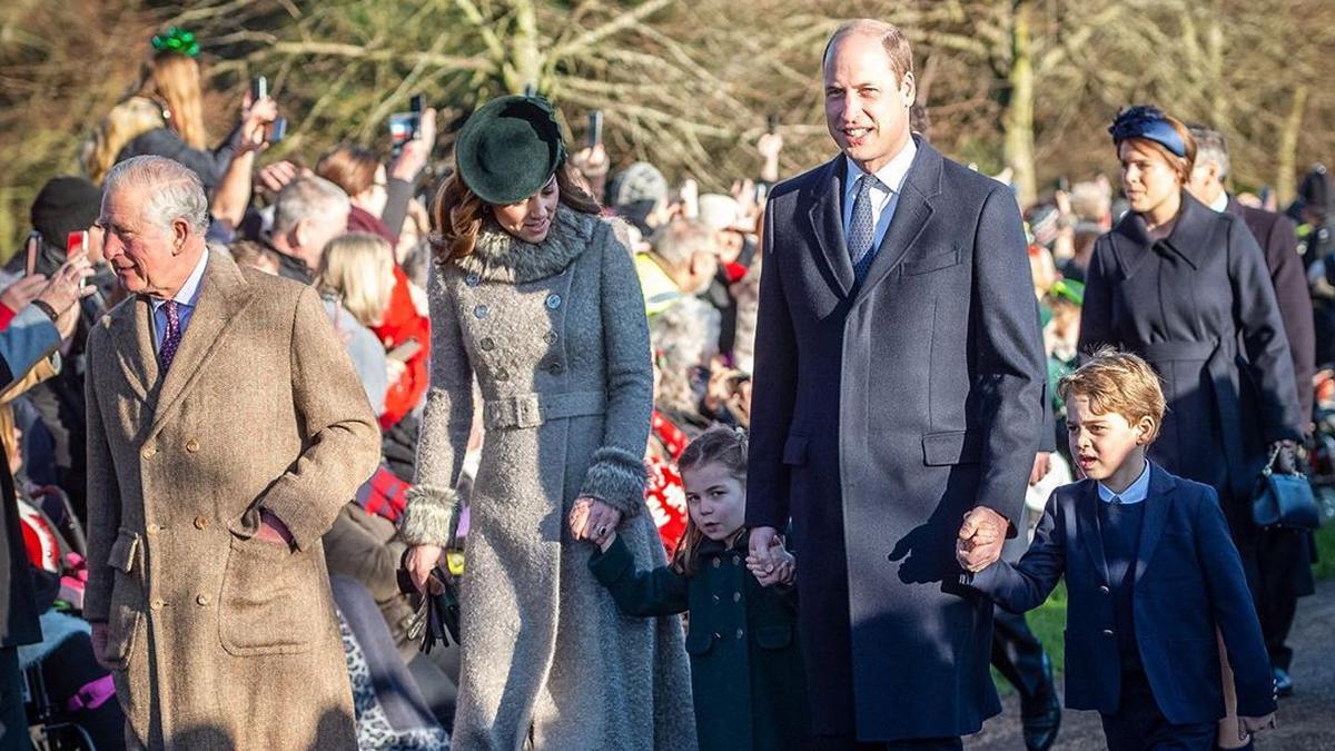 Kate Middleton Tampil Super Beda Natal di Tahun Ini Fashion