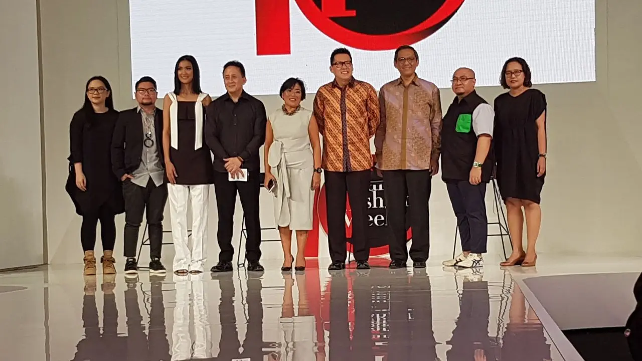 Momen Perayaan 10 Tahun Jakarta Fashion Week