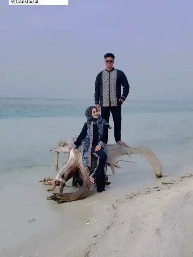 6 Potret Nathalie Holscher dan Frans Faisal Tampil Serasi Pakai Baju Couple