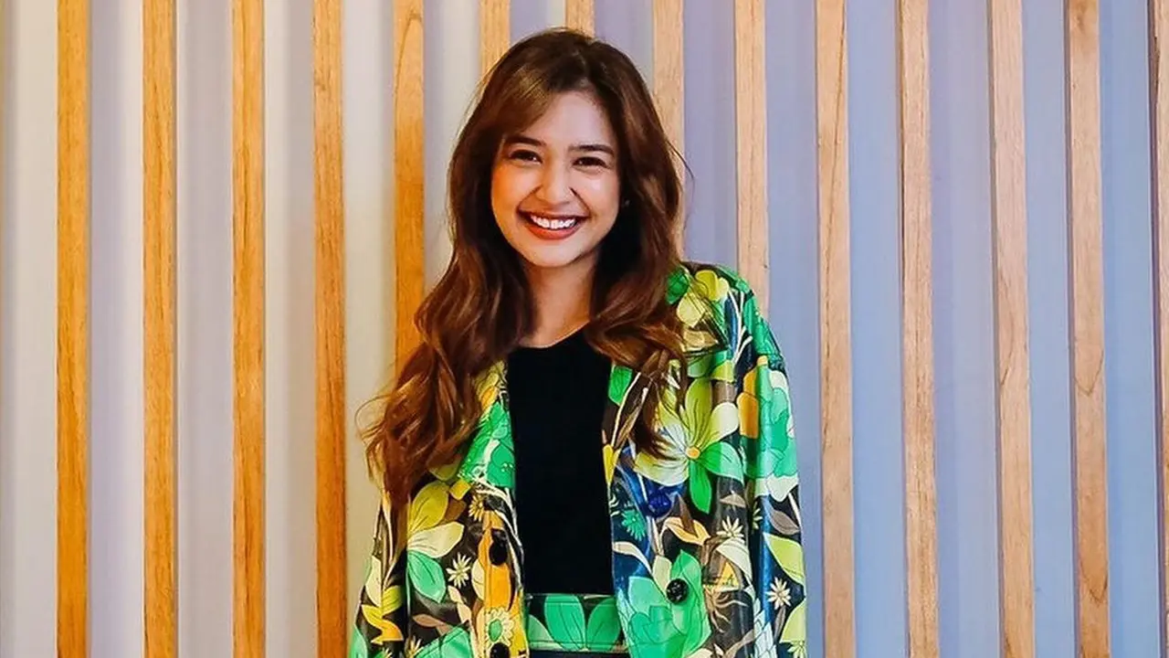 [Fimela] Mikha Tambayong