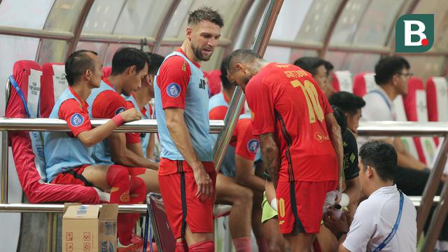 Foto: Debut Pahit Gustavo Almeida di Persija, Gagal Unjuk Ketajaman Plus Cedera