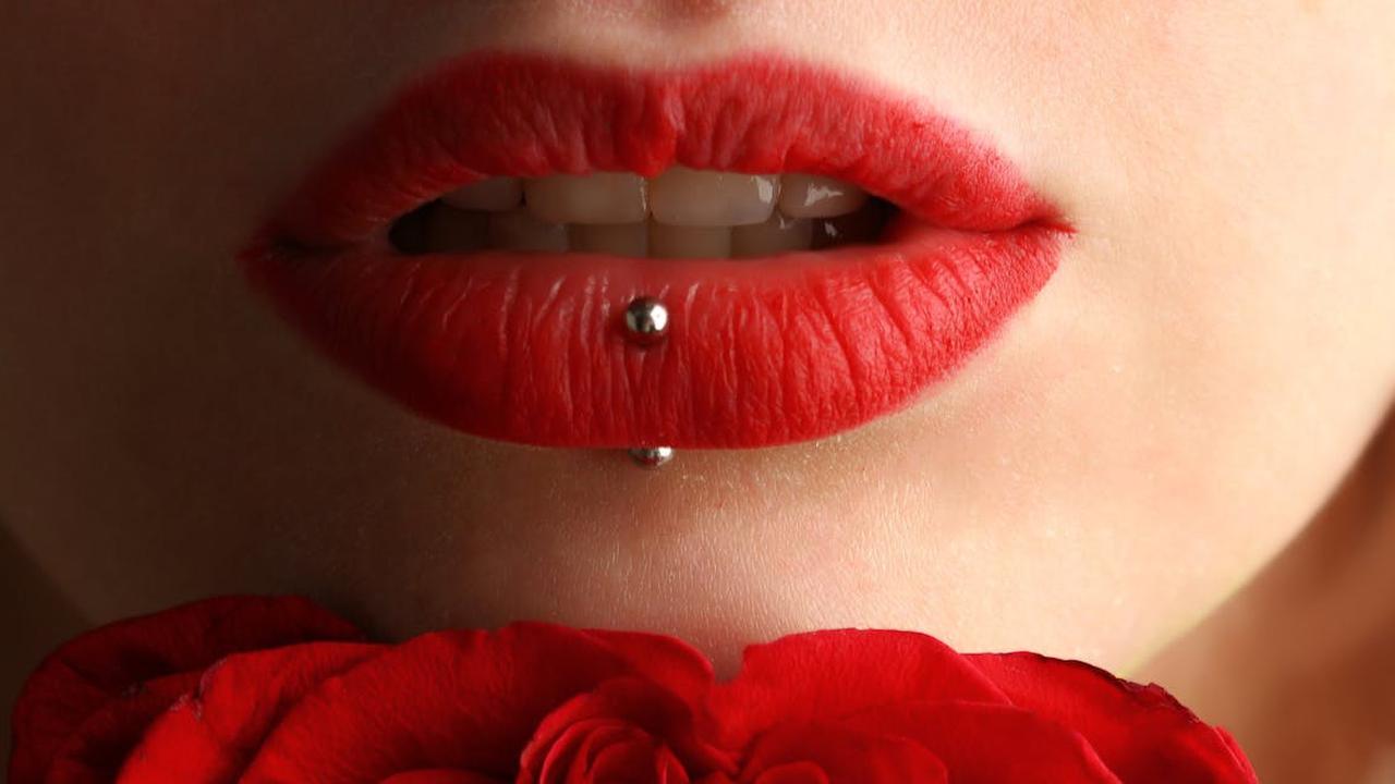 Mengenal Red Lipstick Theory, Tren Kecantikan Jutaan Wanita yang Bisa Meningkatkan Daya Tarik