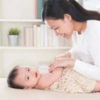 Ilustrasi perawatan kulit pada bayi. (c)&nbsp;szefei/Depositphotos.com
