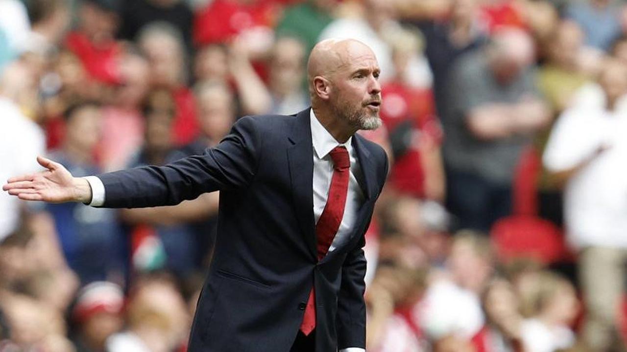 Erik ten Hag Merasa Bangga dengan Gelar FA Cup dan Carabao Cup, Apakah Itu Cukup untuk Standar Manchester United?