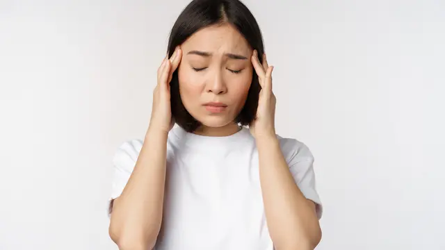Ilustrasi sakit kepala/freepik.com/benzoix