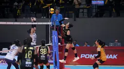 Popsivo sukses menaklukkan Bandung BJB Tandamata dengan skor 3-1 (25-12, 24-26, 25-19, 25-18) dalam pertandingan yang berlangsung di GOR Terpadu A Yani, Pontianak, Minggu (11/1/2026). (Dok. PBVSI)