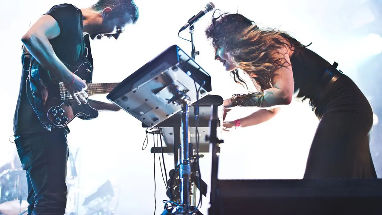 M83 Bakal Segera Merilis Album Baru