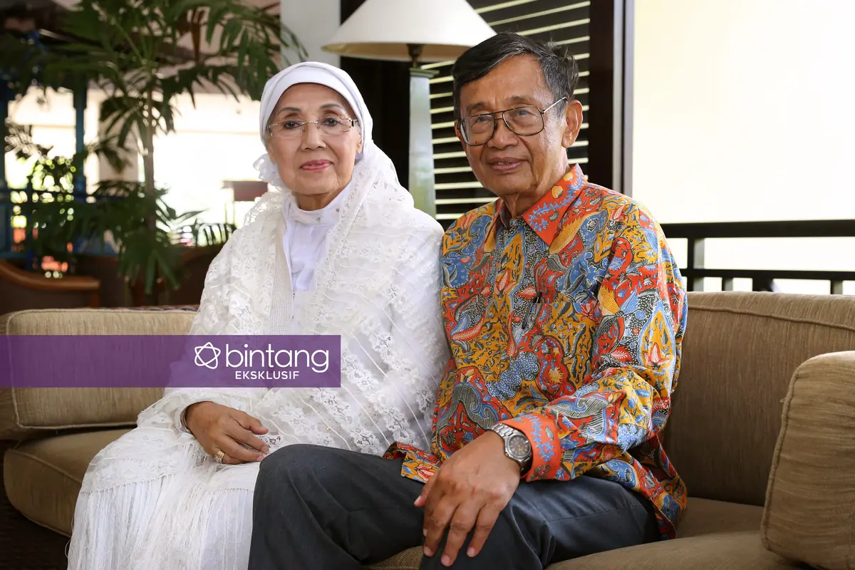 Nani Wijaya dan Ajip Rosidi