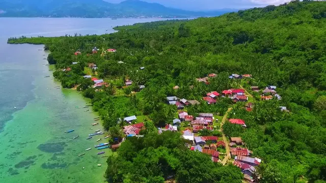 Pulau Karampuang, lokasi gua prasejarah lukisan tertua berasal