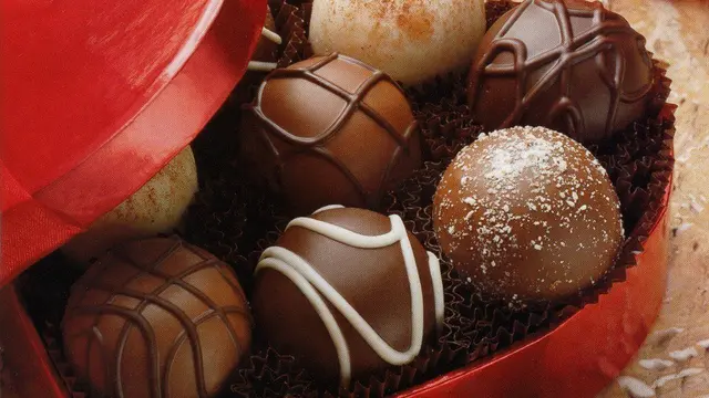 Agar Dinner Romantismu Saat Valentine Lancar, Ingat 3 Hal Ini!