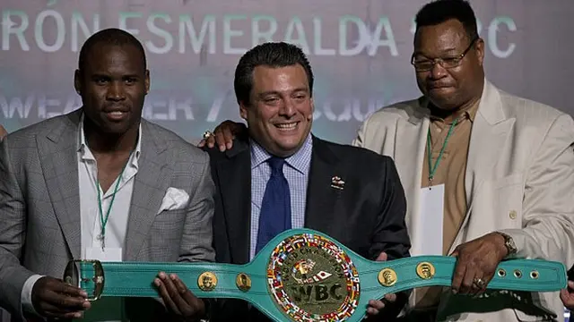Sabuk WBC yang akan diperebutkan Floyd Mayweather dan Manny Pacquiao
