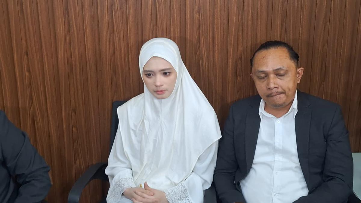 Inara Rusli Ngaku Tertipu Status Single, Kini Bongkar Kronologi Nikah Siri dengan Insanul Fahmi