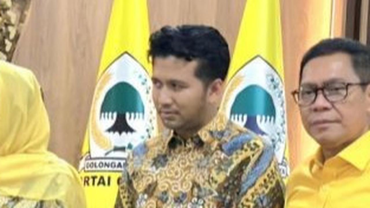 Potret 9 Tahun Lalu Emil & Ipin Jadi Sorotan, Aktor Tampan Eks Bupati "Wah Masih Unyu-Unyu"