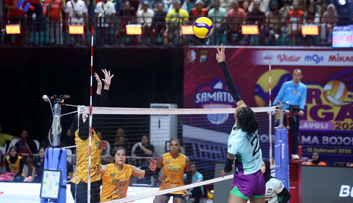 Pelatih JPE, Bullent Karsioglu mengakui kemenangan hari ini tidak mudah dan tetap akan memainkan pertandingan dengan baik. (Dok. PBVSI)