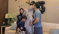 Poppy Bunga Rayakan Ulang Tahun ke-35, Dapat Kejutan dari Suami dan Anak