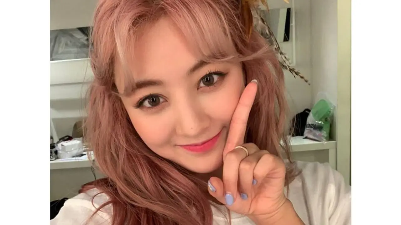 Jihyo Twice (Instagram/ twicetagram)