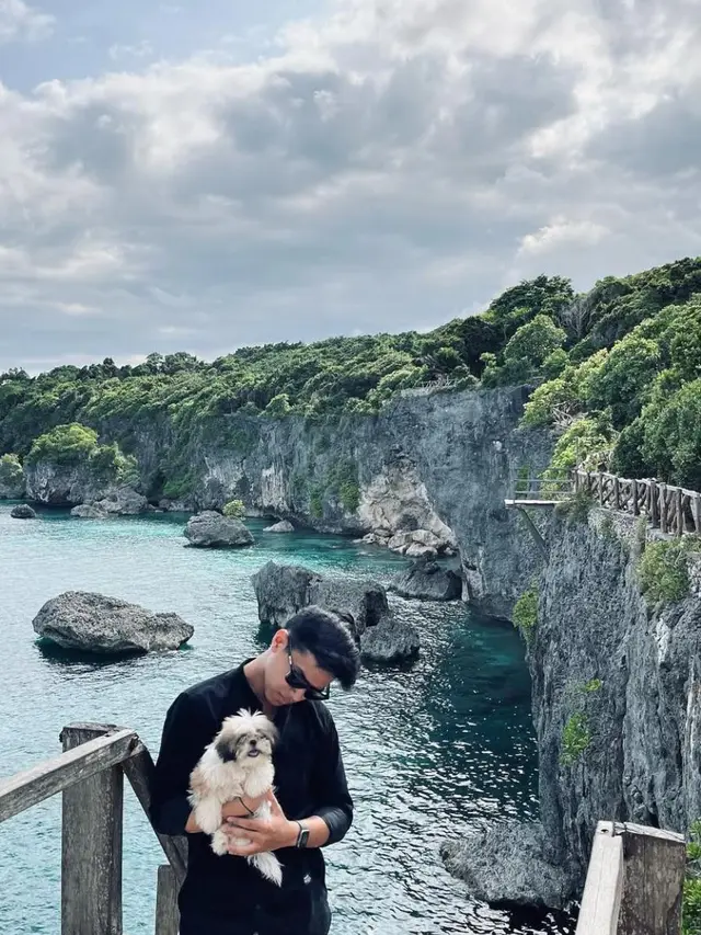 El Putra Sarira perankan Rangga di Film Rangga dan Cinta. (credit:instagram.com/filmranggacinta)