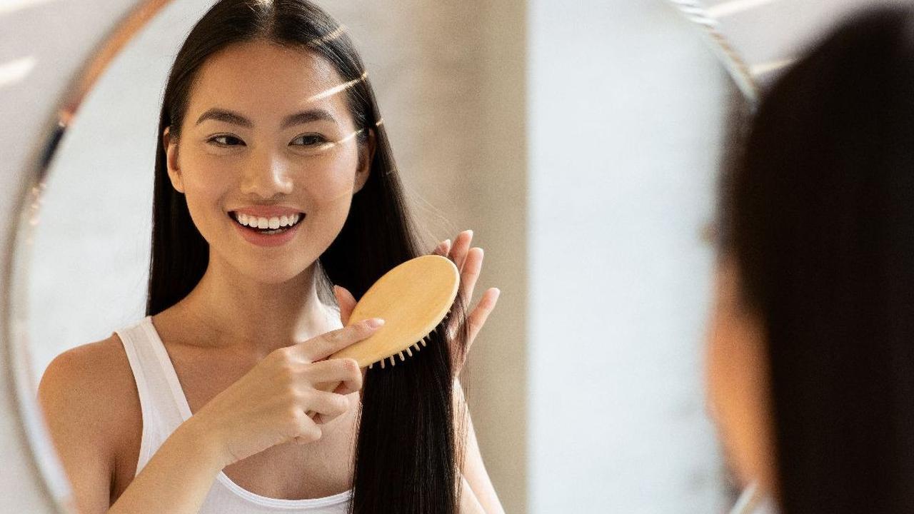 Cara Menyisir Rambut dengan Benar untuk Pertumbuhan Rambut