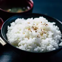 ilustrasi nasi/copyright Unsplash/Vitchakorn Koonyosying