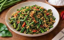 Resep Tumis Daun Kacang Panjang dengan Kelapa Parut dan Cabai, Gurih Pedas Bikin Nagih