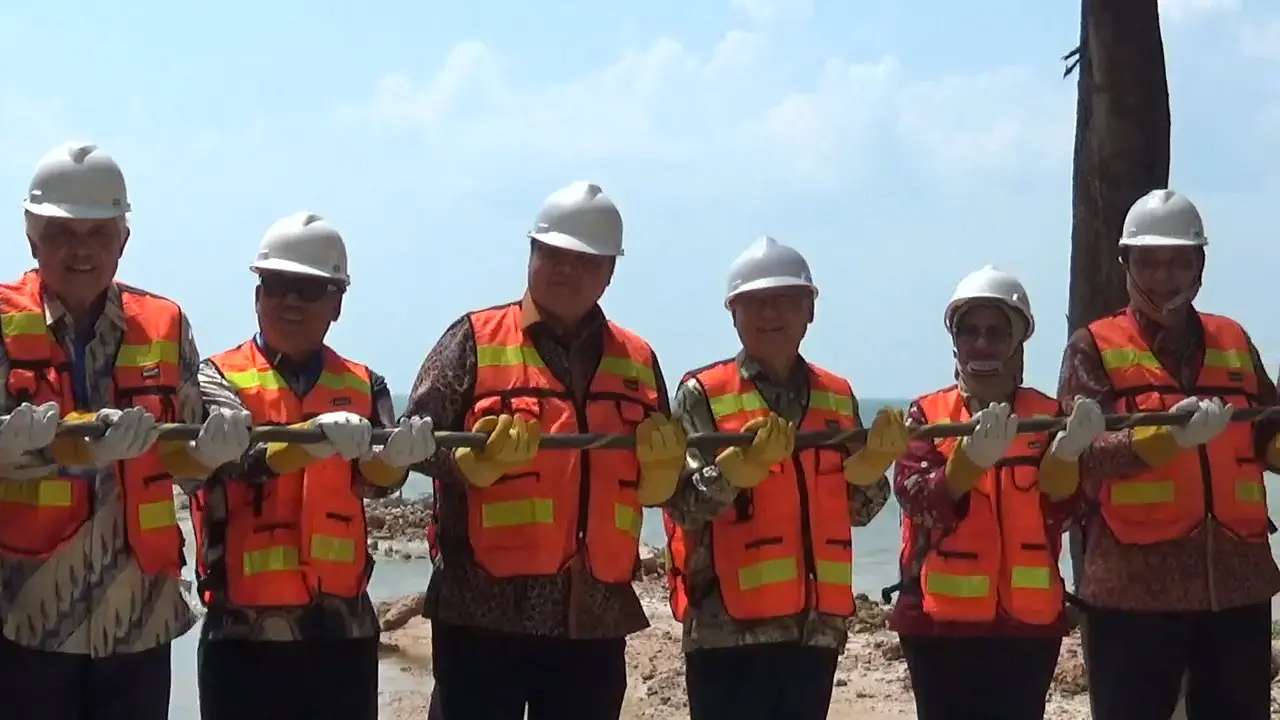 Indonesia dan Singapura kerja sama pembangunan kabel laut. (Liputan6.com/Ajang Nurdin)