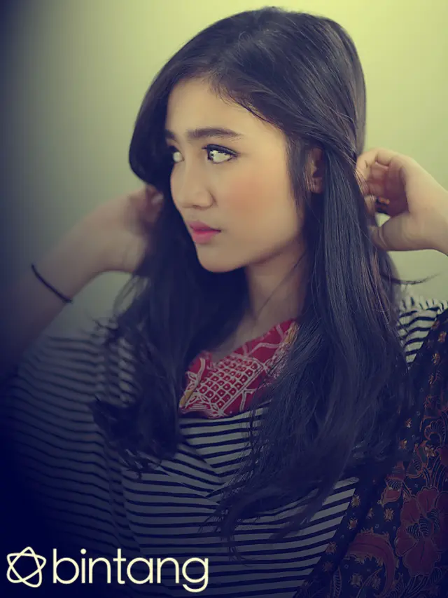 [Bintang] Febby Blink