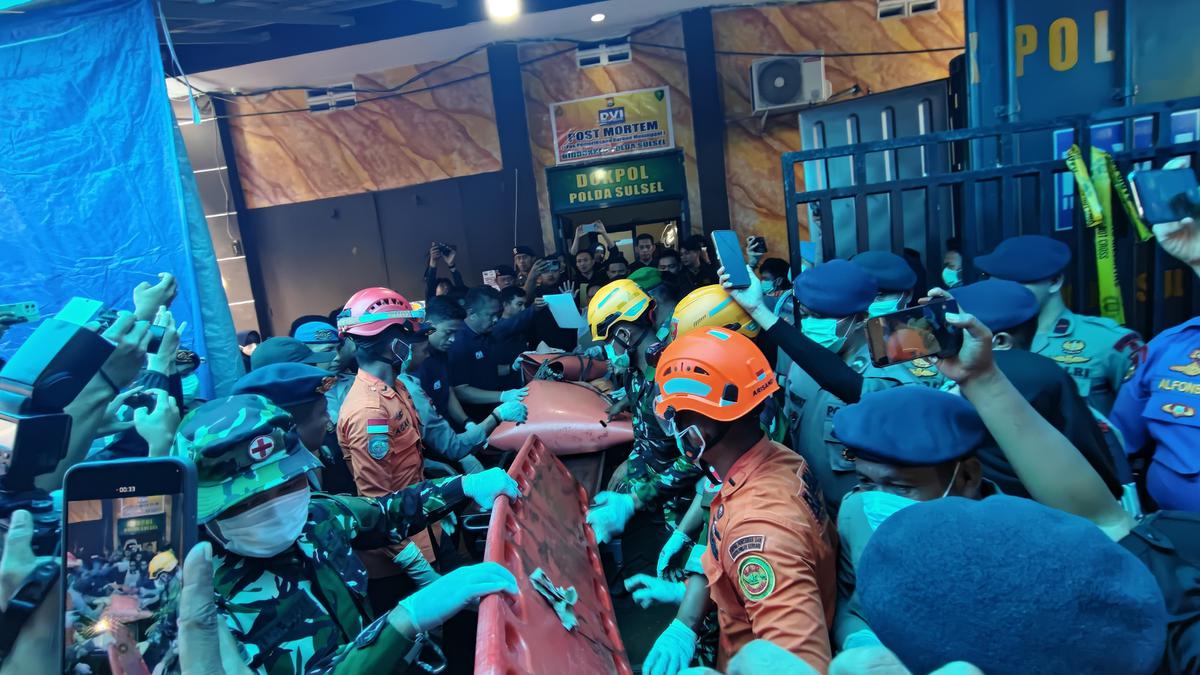 Korban Pesawat ATR 42-500 Ditemukan: Total 11 Kantong Jenazah, Satu Kantong Berisi Tulang