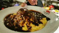 Social House hadirkan menu Omurice legendaris debut Chef Motokichi.