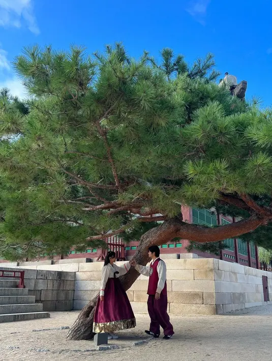 Angga Yunanda dan Shenina Cinnamon [Instagram/sheninacinnamon]