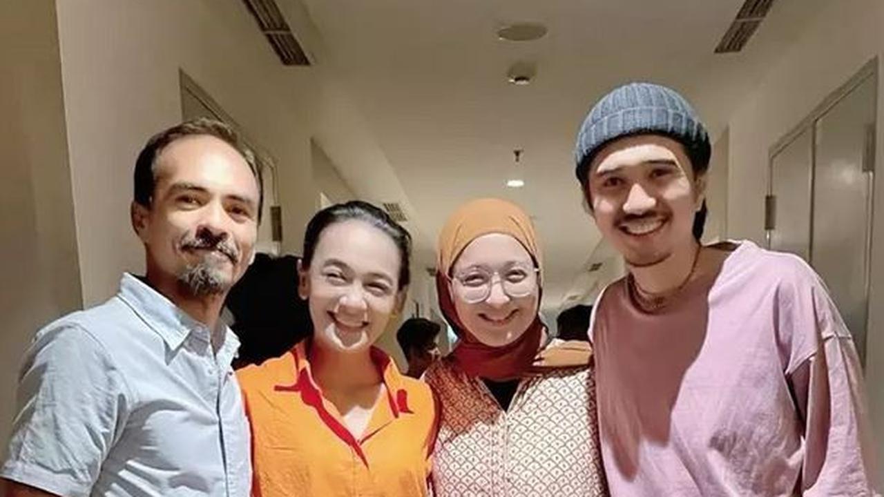 Kedekatan Tak Terduga, Artis dan Iparnya yang Selalu Kompak