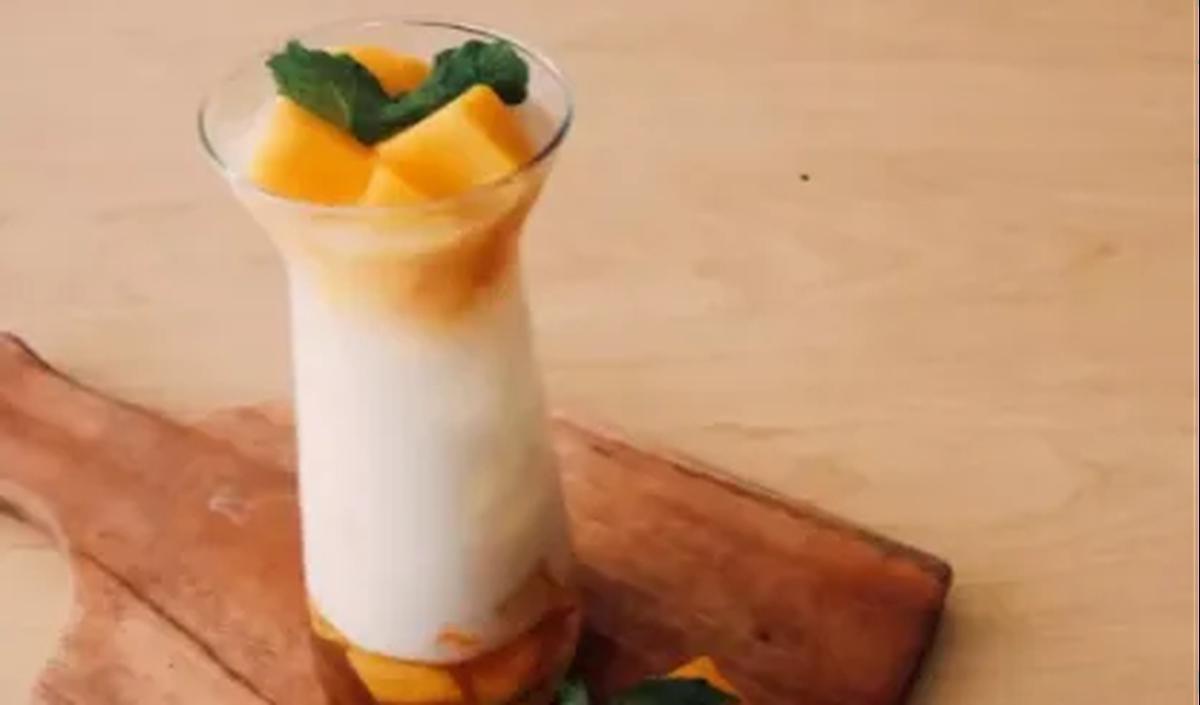4. Resep Minuman Simple: Es Mangga Susu