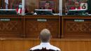 Mantan Kasubbagriksa Baggak Etika Rowabprof Divisi Propam Polri Baiquni Wibowo menjalani sidang pembacaan putusan di PN Jakarta Selatan, Jumat (24/2/2023). Majelis hakim PN Jaksel menilai Baiquni telah terbukti turut serta melakukan obstruction of justice atau perintangan penyidikan terkait penanganan perkara pembunuhan berencana Nofriansyah Yosua Hutabarat alias Brigadir J. (Liputan6.com/Herman Zakharia)