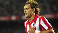 Penyerang Atletico Madrid, Diego Forlan ketika beraksi di laga La Liga menghadapi Almeria di Vicente Calderon, 23 September 2009, di Madrid. AFP PHOTO/Pedro ARMESTRE