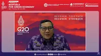 Staf Ahli Menteri ESDM Bidang Perencanaan Strategis selaku Chair Energy Transitions Working Group (ETWG) Yudo Dwinanda Priaadi dalam Webinar Series