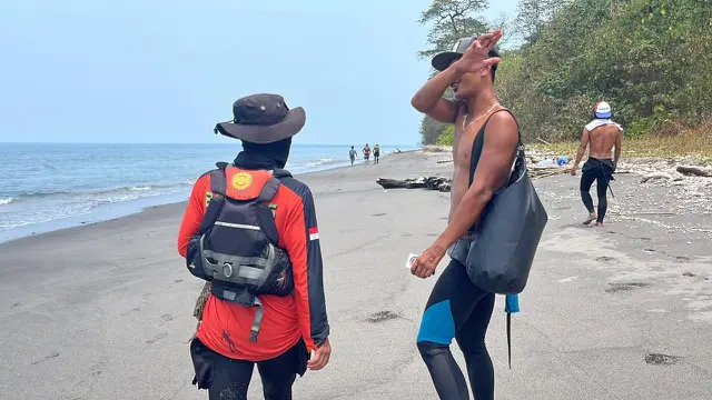 Tim SAR Gabungan Jalan Kaki Susuri Pulau Sekitar Anak Krakatau dan Pesisir Carita-Anyer