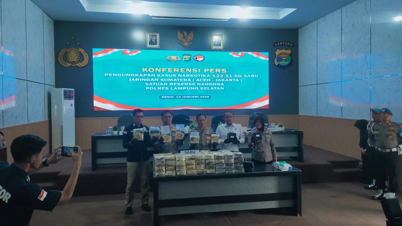 Angkut Jengkol Jadi Kedok, Polres Lampung Selatan Gagalkan Penyelundupan 122,51 Kg Sabu