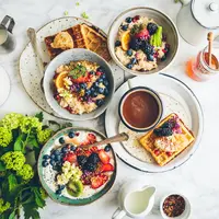 ilustrasi makanan penyebab sinusitis/Brooke Lark/unsplash