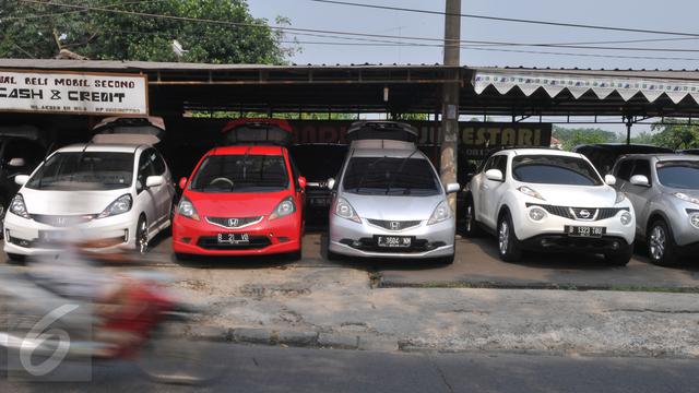 20150701-Permintaan Mobil Bekas Masih Lesu Jelang Lebaran-Depok 3