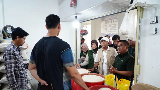 Deputi Bapanas Ketut Astawa sebut kenaikan harga beras di tingkat hilir masih wajar dan memberikan ruang keuntungan yang adil bagi petani di hulu. (Dok Bapanas)