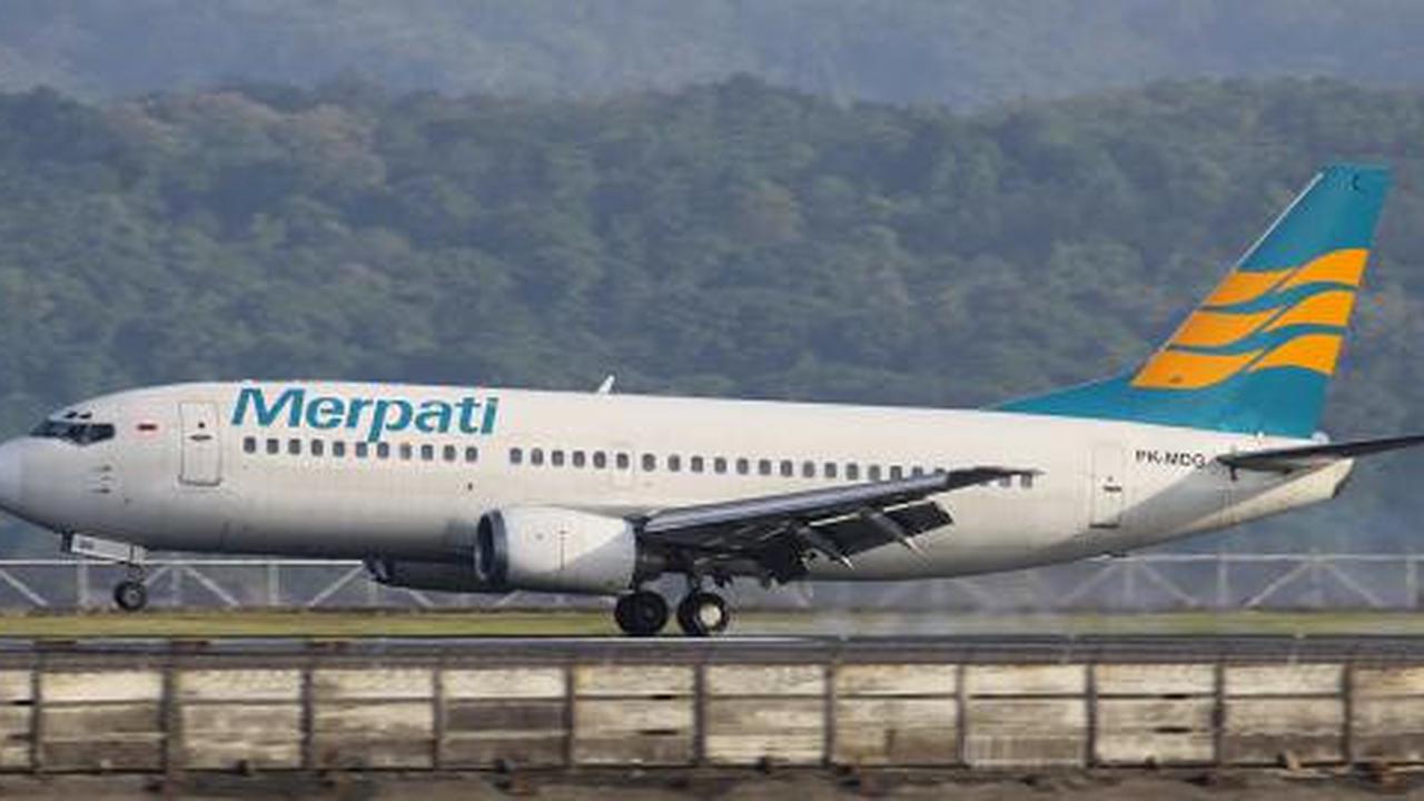 Bayi lahir prematur di pesawat Merpati 