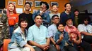 Dunia perfilman Indonesia kembali diwarnai dengan film terbarunya yang berjudul The Underdogs. Film ini diprodiseri oleh Ernest Prakasa, dan kali ini ia memilih untuk tak menjadi sutradara. (Deki Prayoga/Bintang.com)