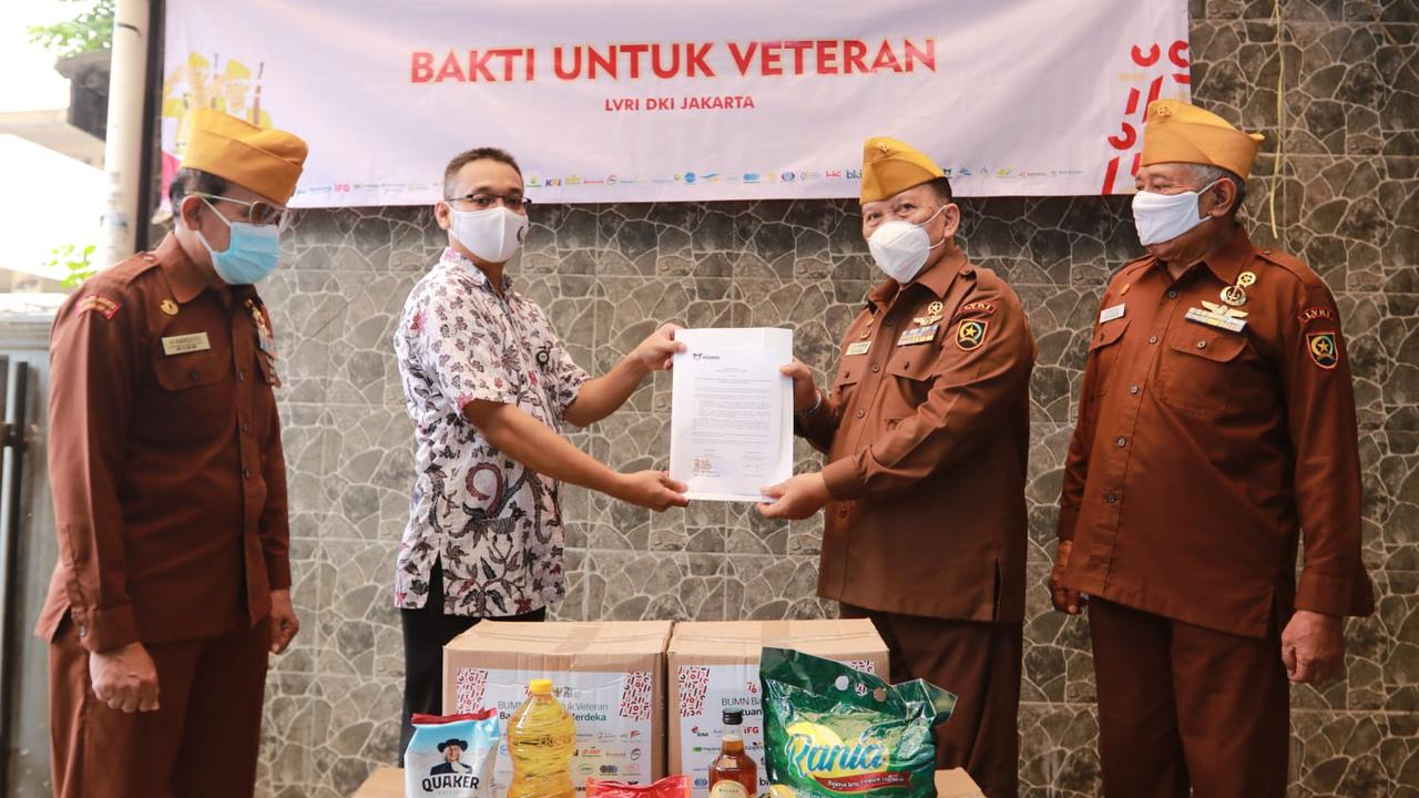Bantuan paket sembako dari ASABRI untuk Veteran Indonesia