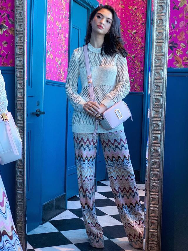 Harga Wah 6 Tas Mewah Milik Raline Shah Lifestyle Liputan6 Com I get bored easy and always sketch outfits and one day on tiktok i saw this and i just had to get it.