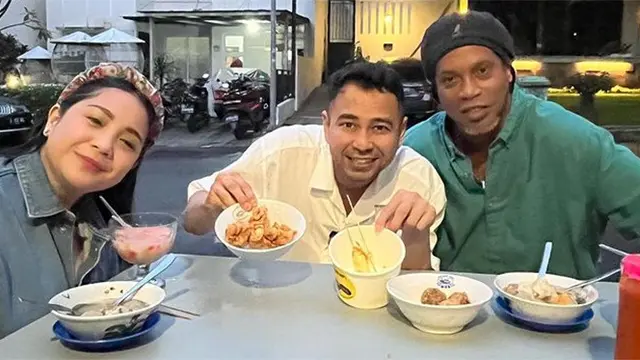 [Fimela] Raffi Ahmad dan Ronaldinho